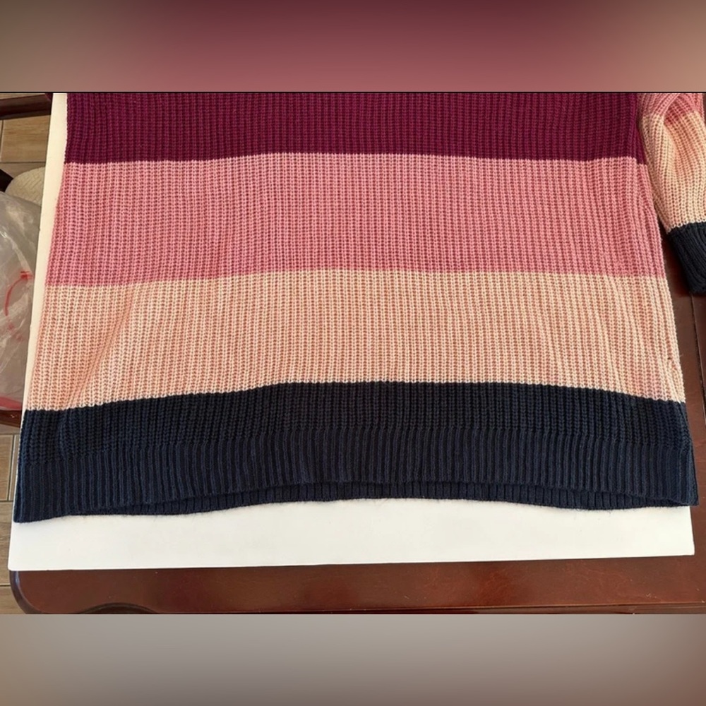 Lane Bryant Long Sleeve Curvy Color Blocked Knit Sweater size 22/24 - Picture 8 of 9